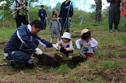 北海道遺産「格子状防風林」等の森林保全と、エネルギーの地産地消による環境保全